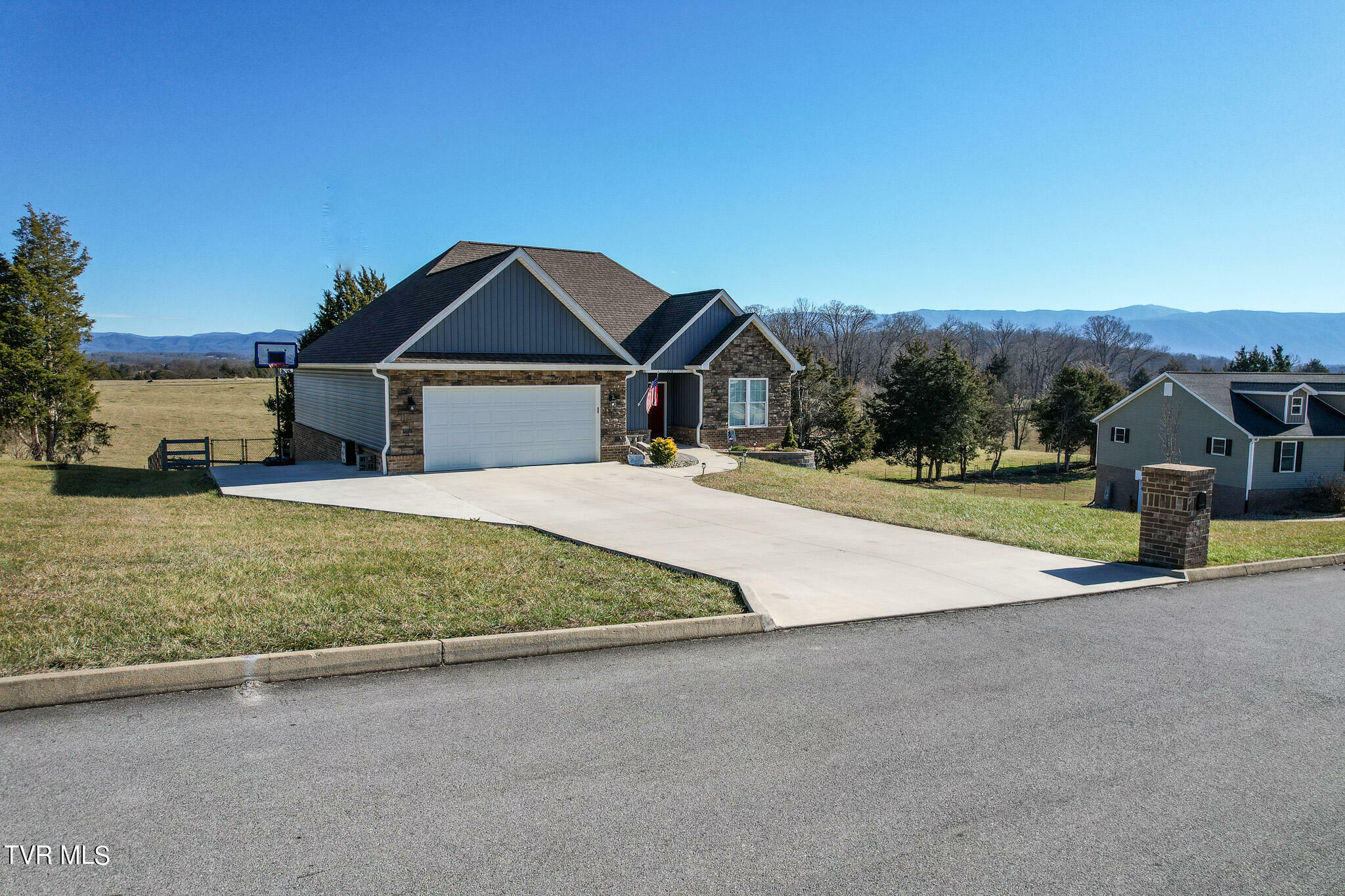 276 Grace Drive  Greeneville TN 37745 photo