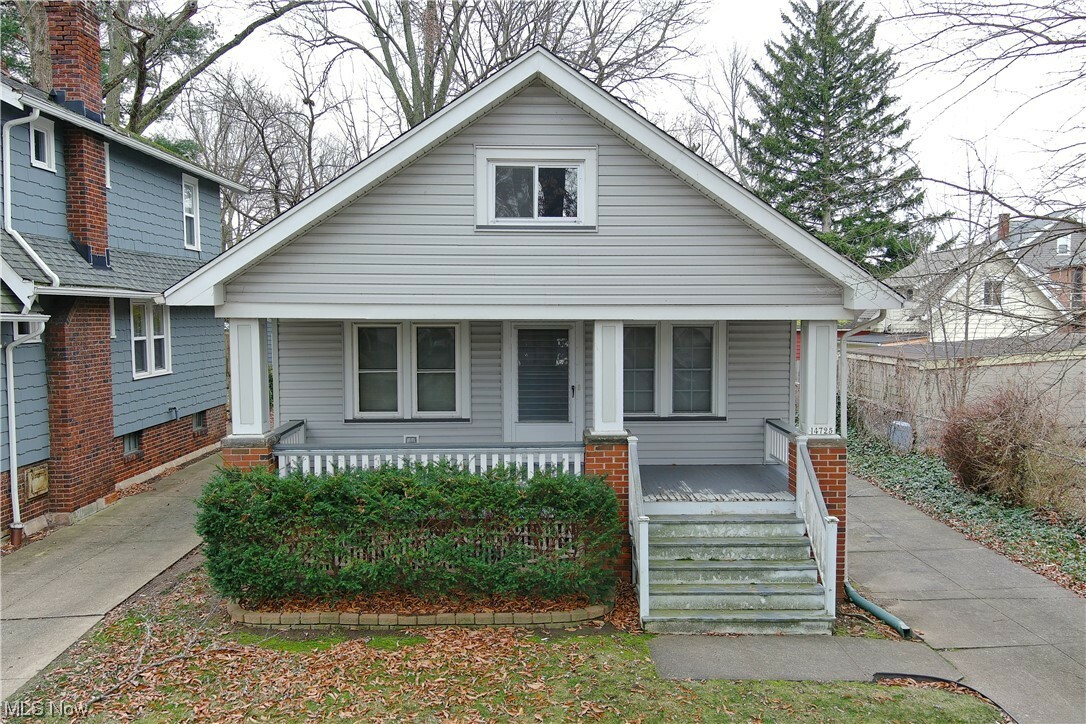 Property Photo:  14725 Westland Avenue  OH 44111 