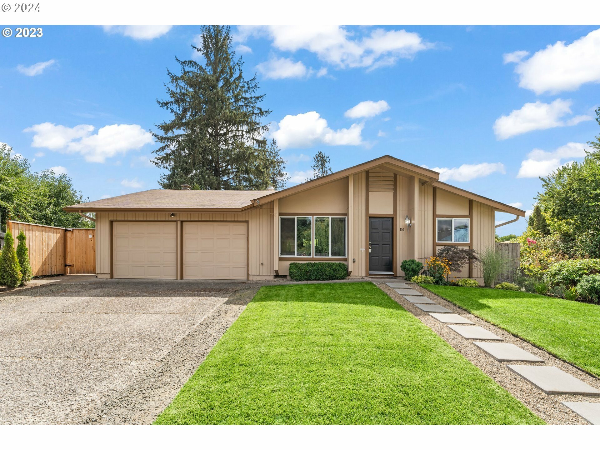 3 bed Eugene home for sale 110 Lynnbrook Dr, Eugene, OR 97404