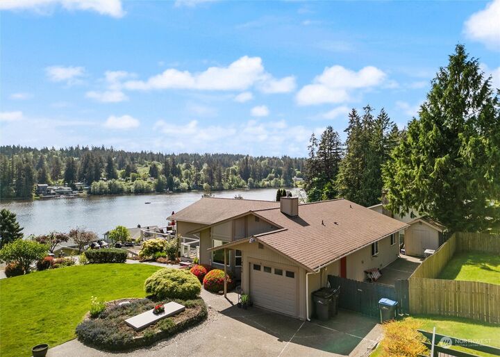 Property Photo:  4468 SE Firmont Drive  WA 98367 