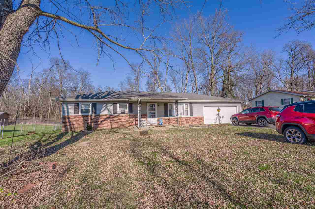 Property Photo:  122 E County Road 340 South  IN 47331 