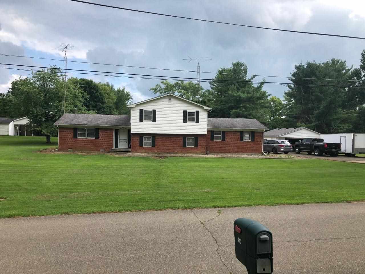 Property Photo:  409 W Main Street  IN 47357 