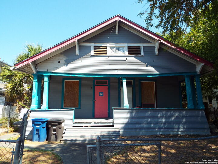 Property Photo:  115 E Highland Blvd  TX 78210 