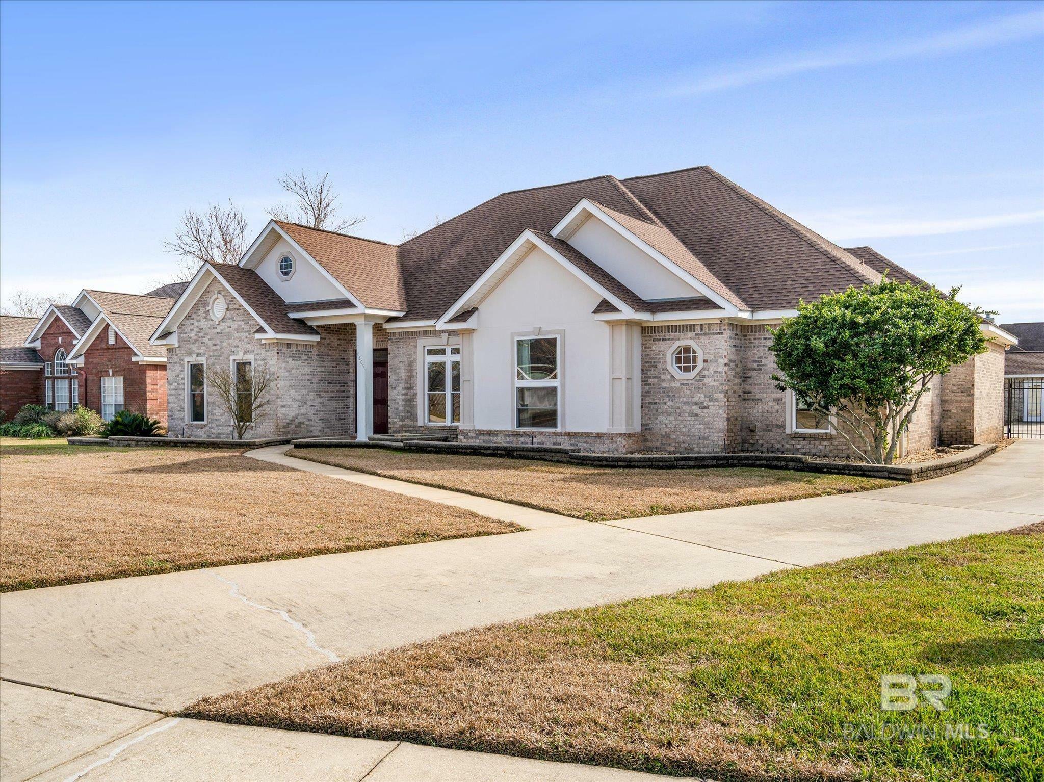 Property Photo:  8809 Parliament Circle  AL 36526 