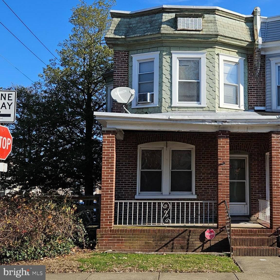 Property Photo: 523 W 26th Street DE 19802