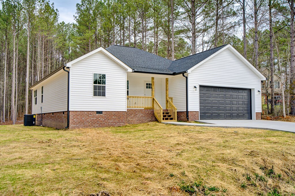 Property Photo:  211 Bell Loop  GA 30705 