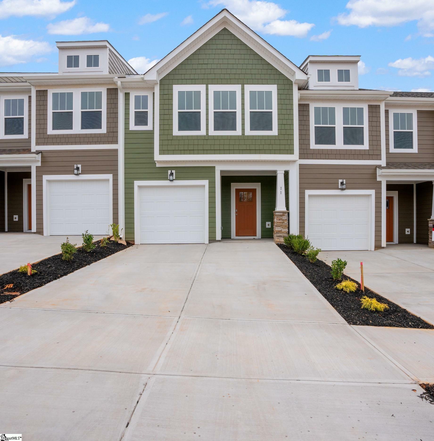 Property Photo: 11 Shager Place SC 29690