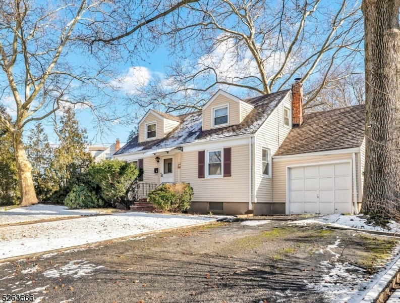 Property Photo:  126 James St  NJ 07662 