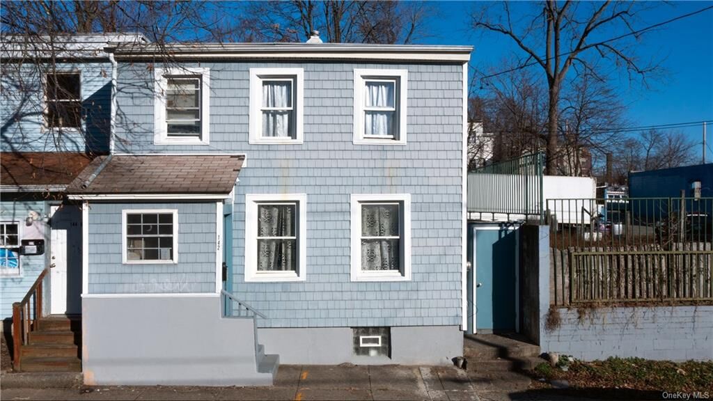 Property Photo: 142 W Parmenter Street NY 12550