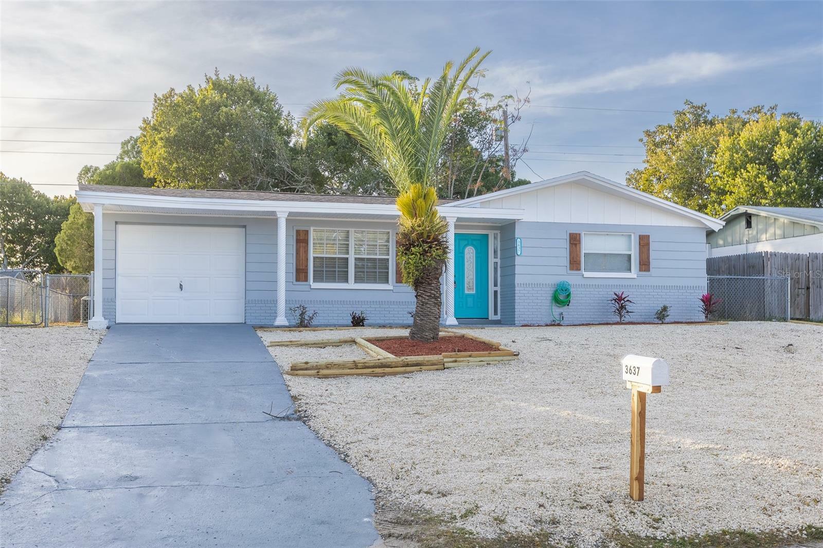 Property Photo:  3637 Oakhurst Drive  FL 34691 