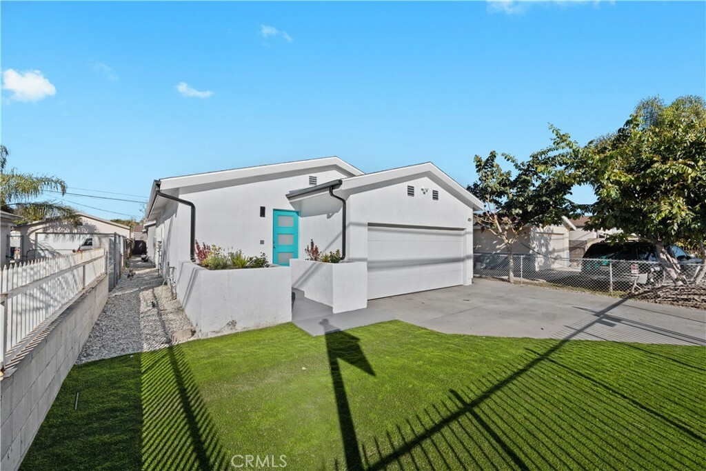 Property Photo: 417 E 97th Street CA 90003