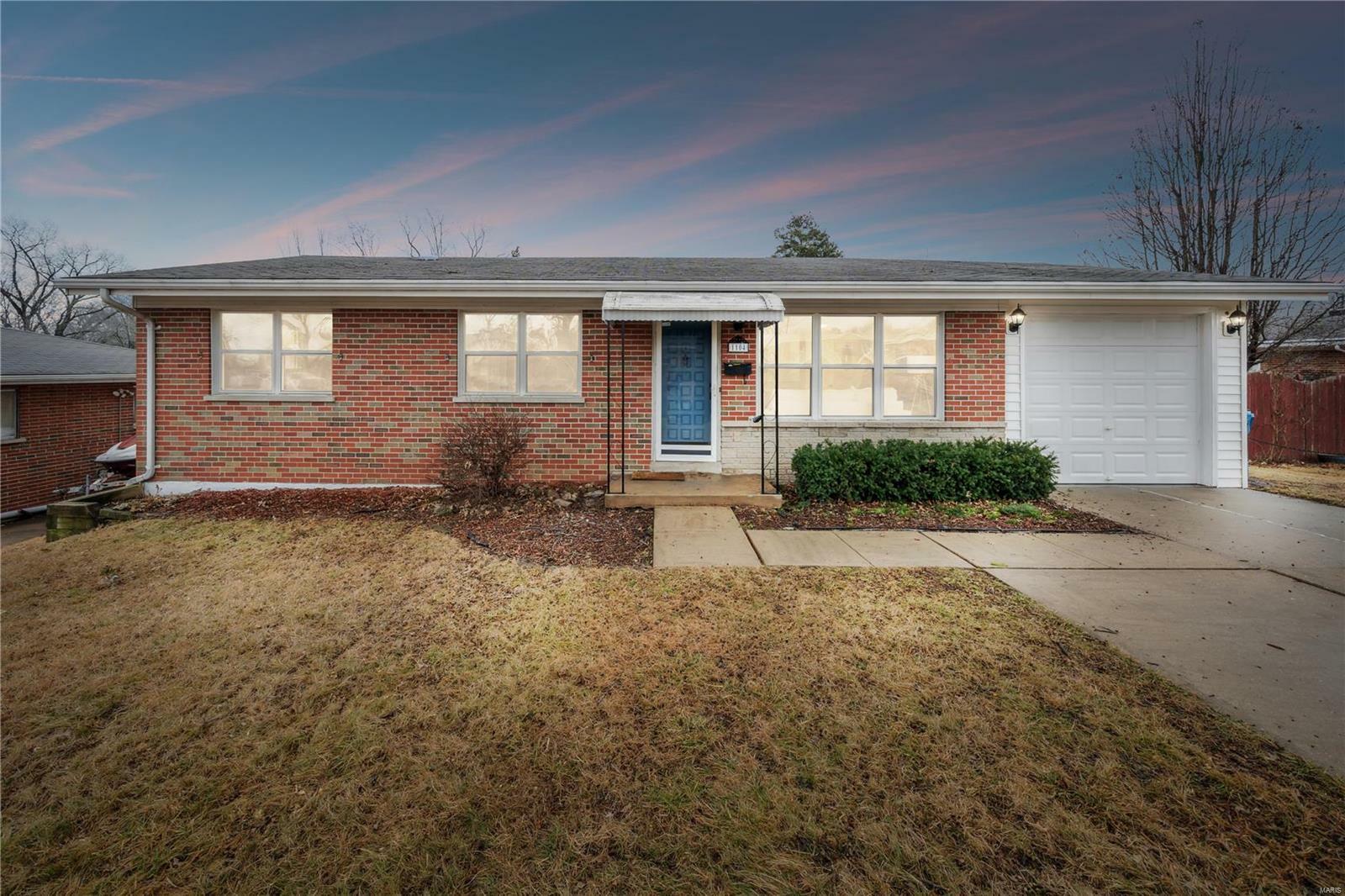 Property Photo: 1104 Charwood Street MO 63301