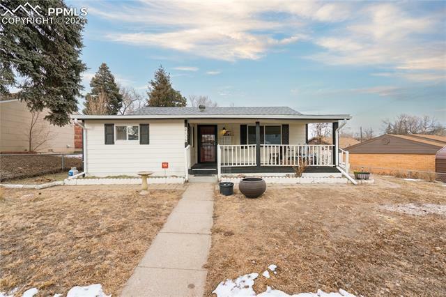 Property Photo:  2116 Salt Drive  CO 80910 