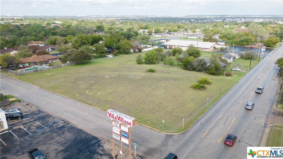 Property Photo: 1607 Trimmier Road TX 76541