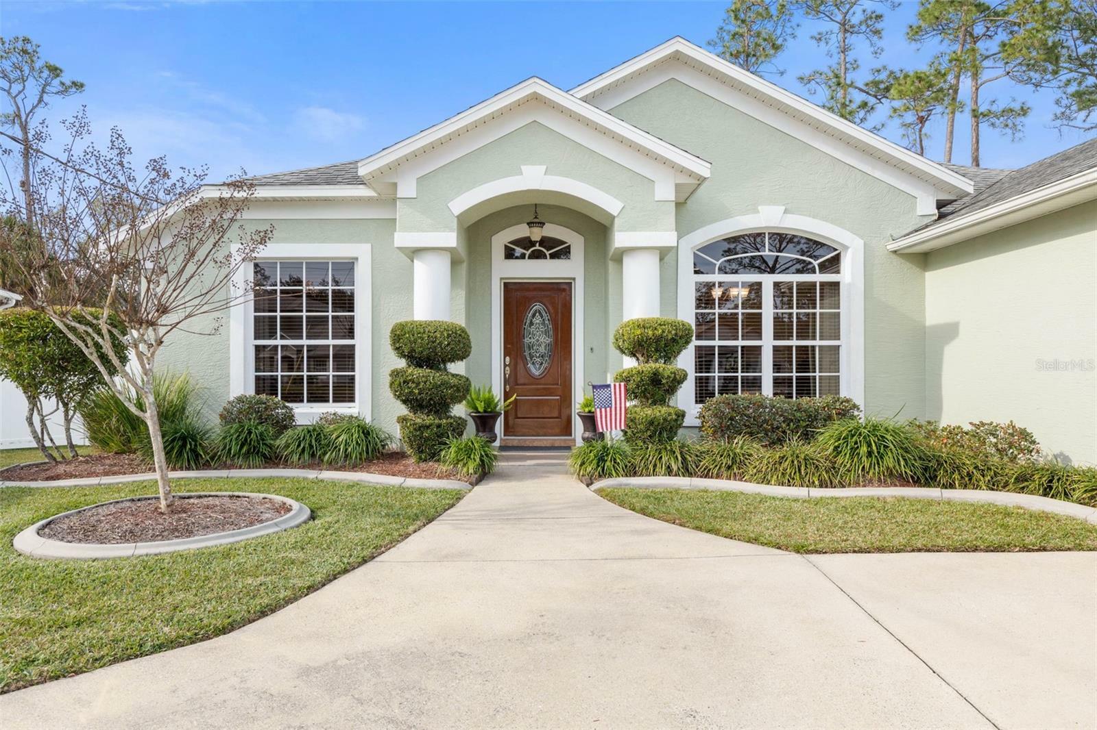 Property Photo:  27 Woodward Lane  FL 32164 