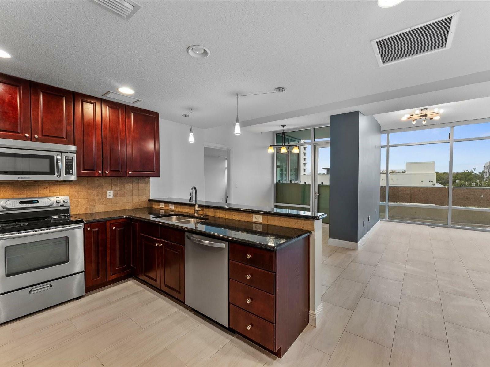 Property Photo:  101 S Eola Drive 501  FL 32801 