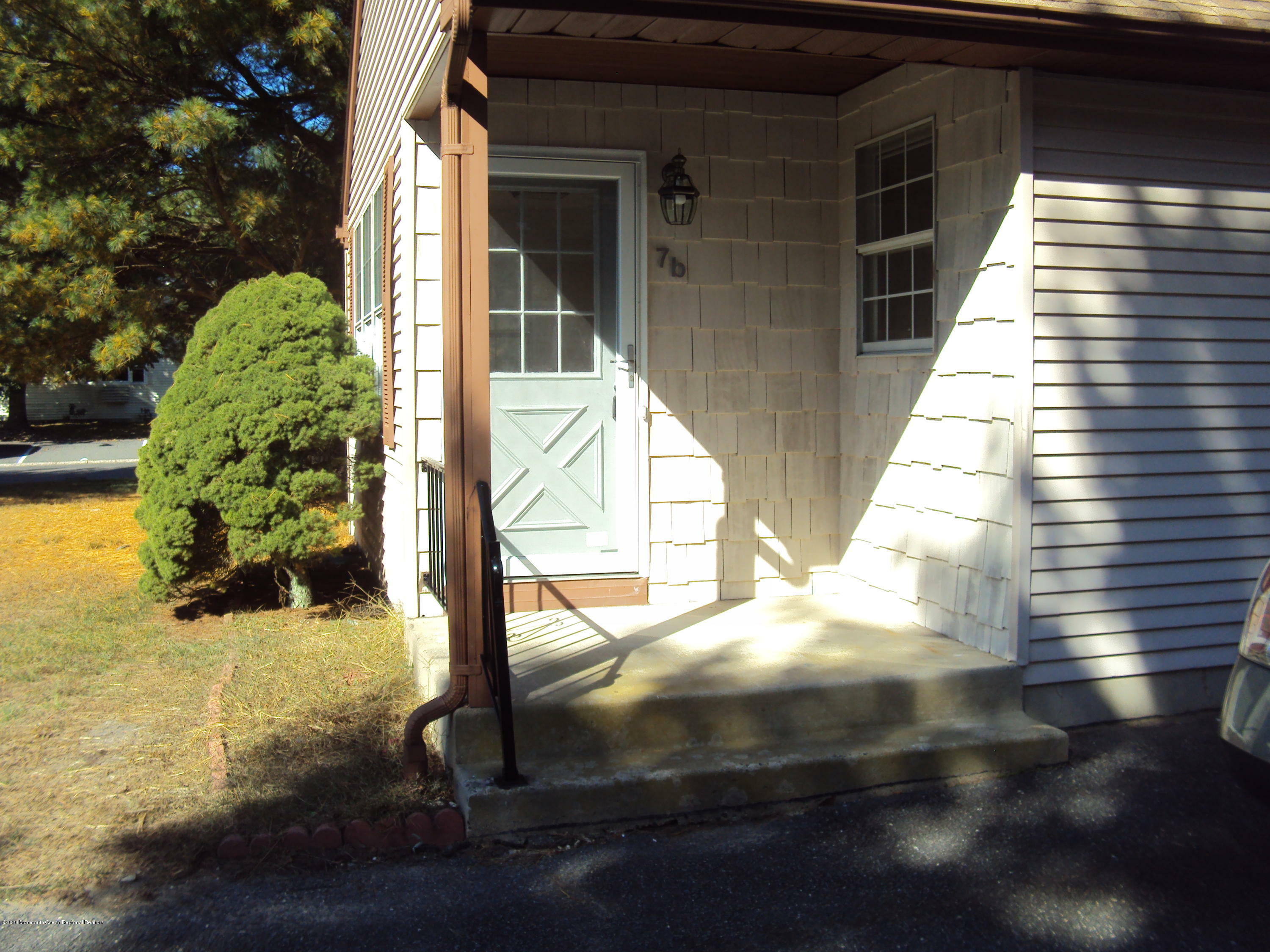 Property Photo:  7-B Spring Street  NJ 08759 