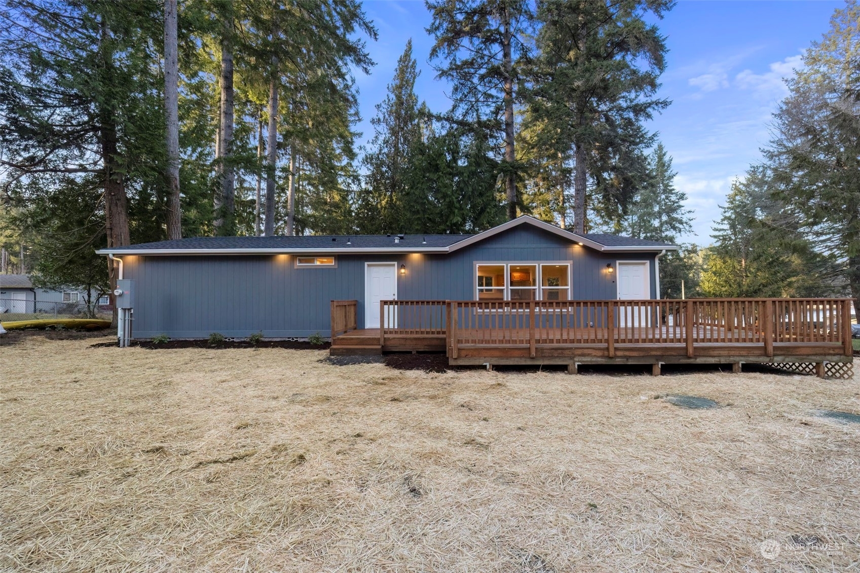 Property Photo:  51 E Carr Pl W  WA 98584 