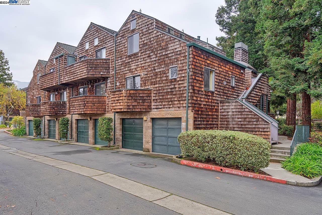 Property Photo: 430 Bolinger Cmn 97 CA 94539