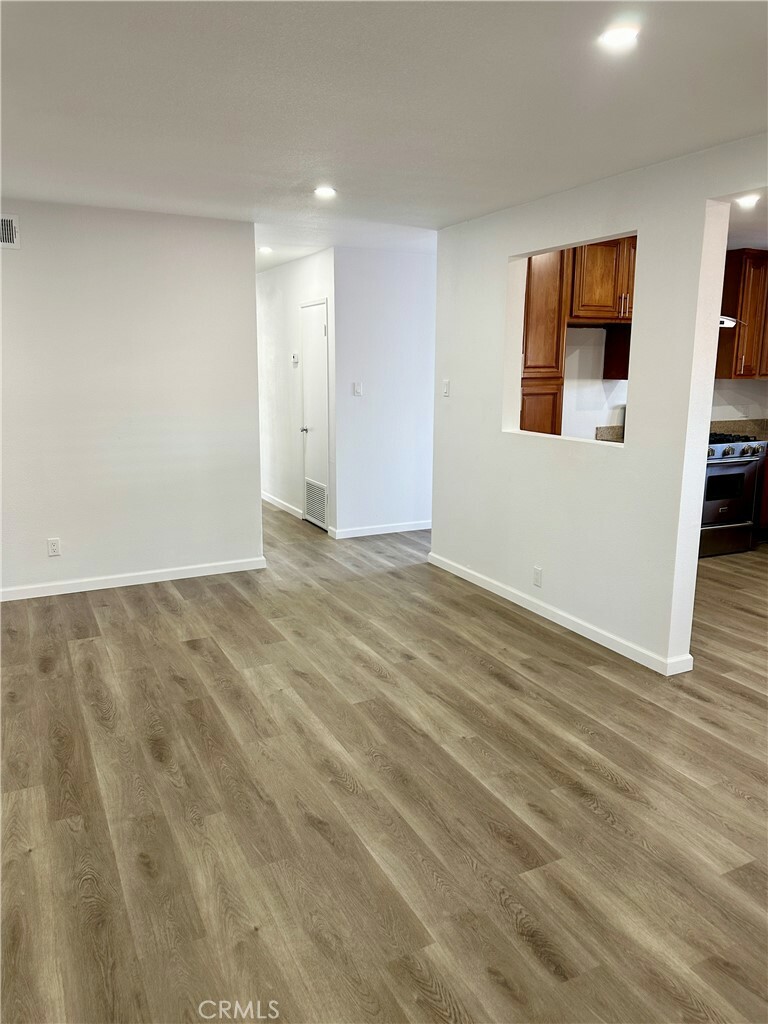 Property Photo:  712 N Western Avenue  CA 93458 