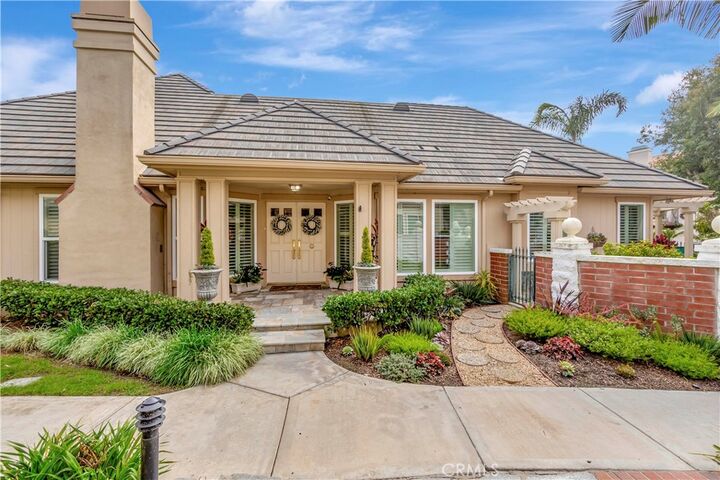 Property Photo:  6096 Eaglecrest Drive  CA 92648 