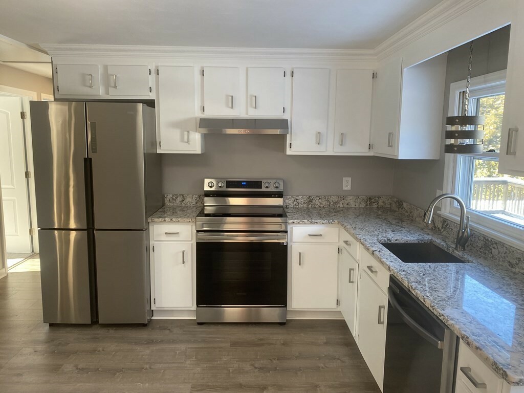 Property Photo: 3 Carriage Dr MA 01501
