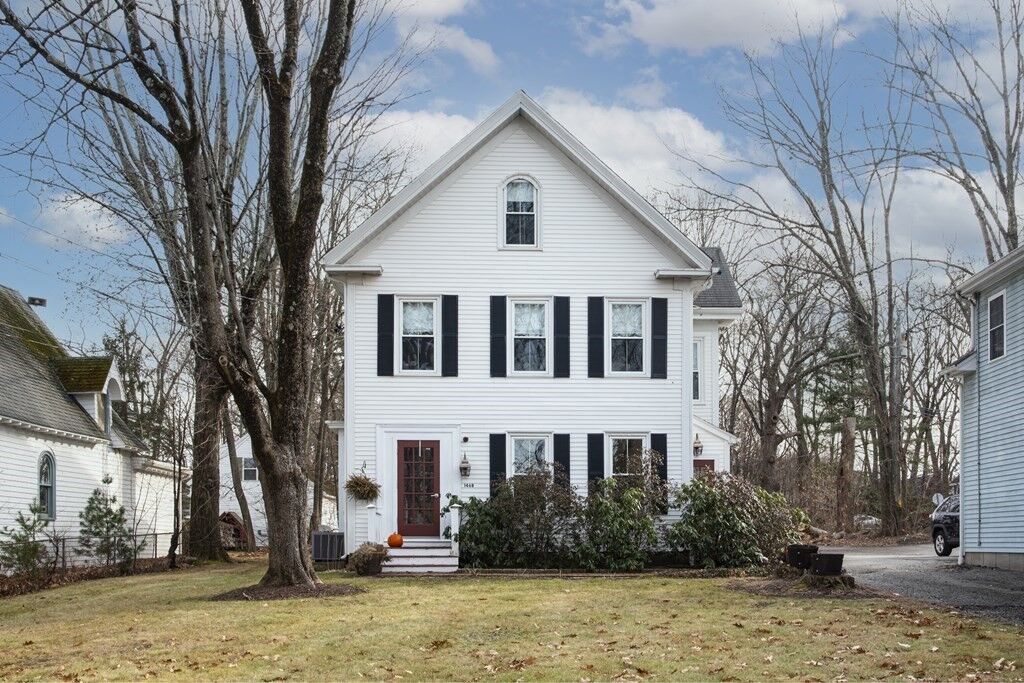 Property Photo:  146 Lincoln Rd A  MA 01773 