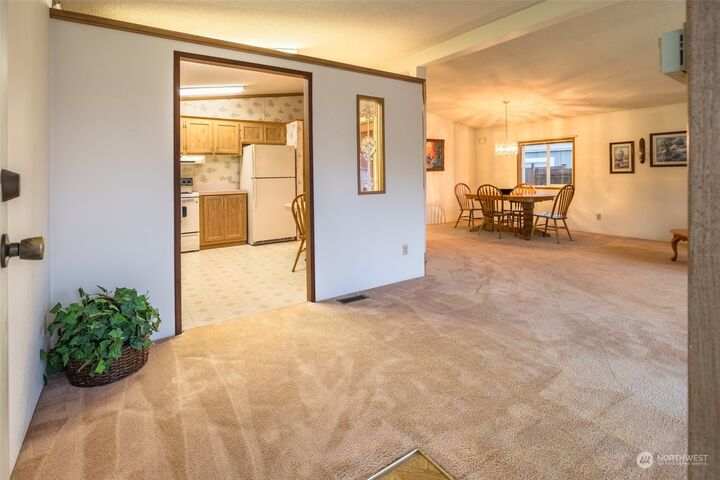 Property Photo:  27410 149th Avenue SE 61  WA 98042 