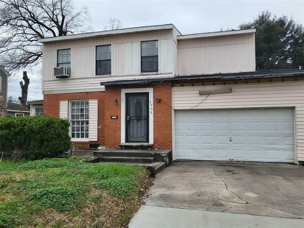 Property Photo:  3706 Cleburne Street  TX 77004 