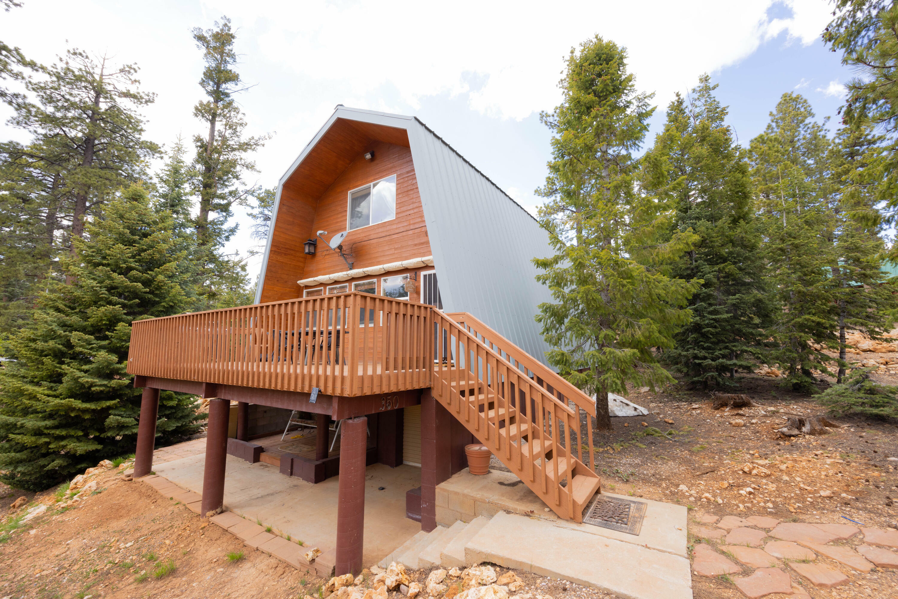 Property Photo:  350 E Forest Dr  UT 84762 