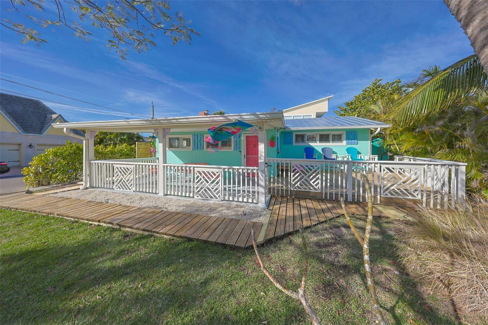 Property Photo:  420 Boca Ciega Drive  FL 33708 