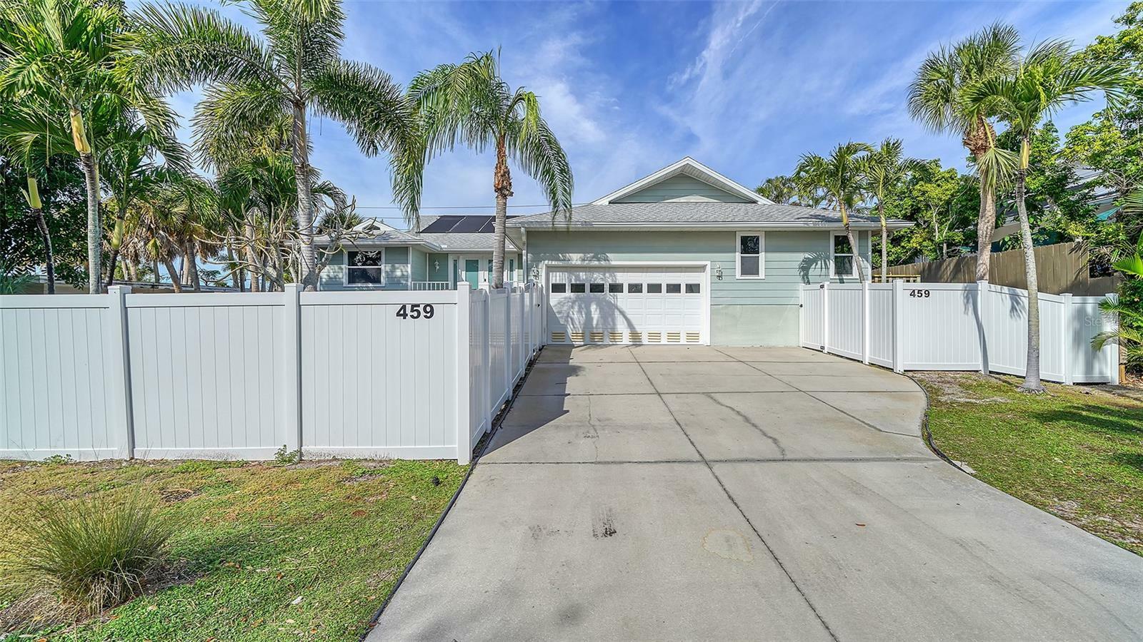 Property Photo:  459 Avenida De Mayo  FL 34242 