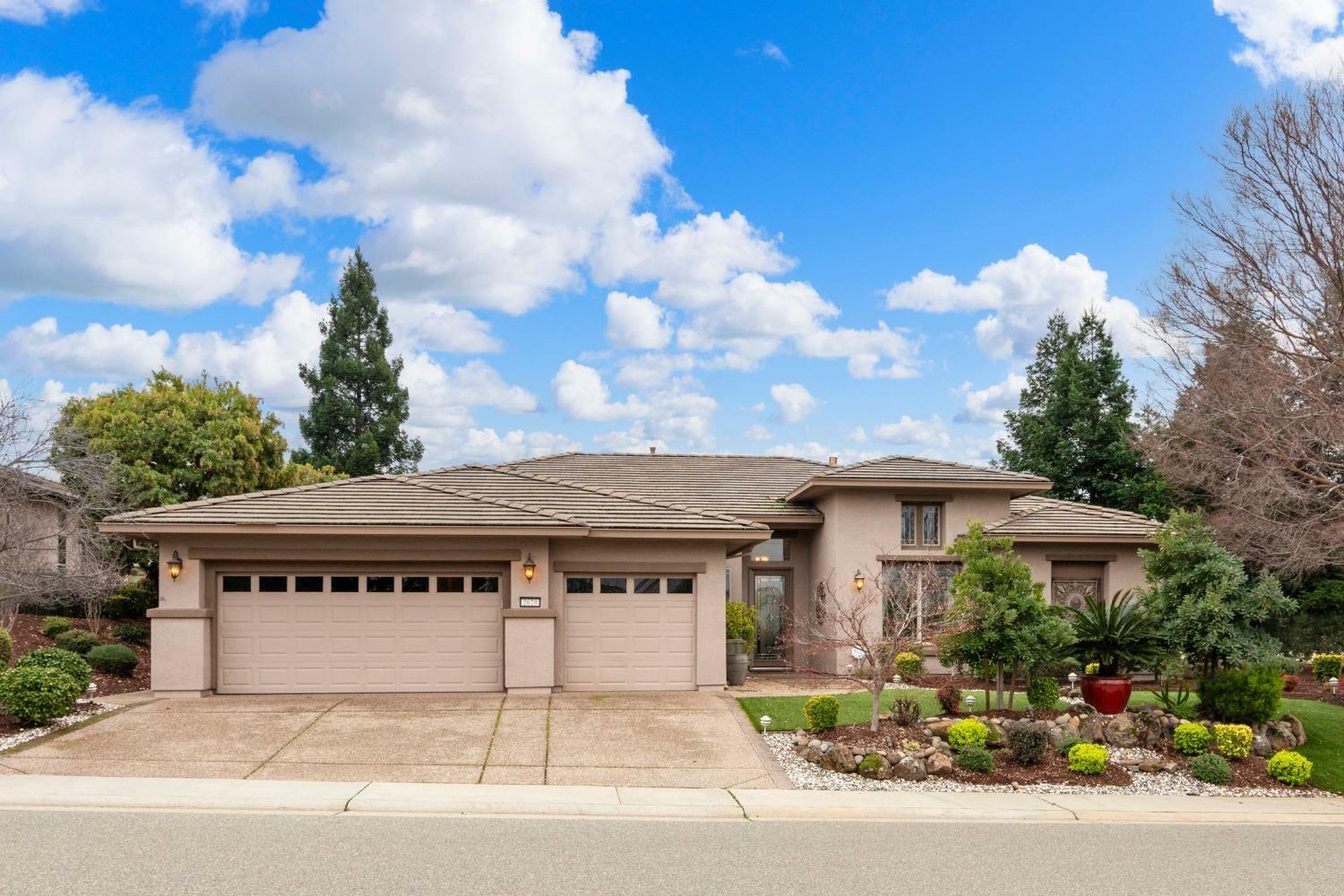 Property Photo:  2029 Sutter View Lane  CA 95648 