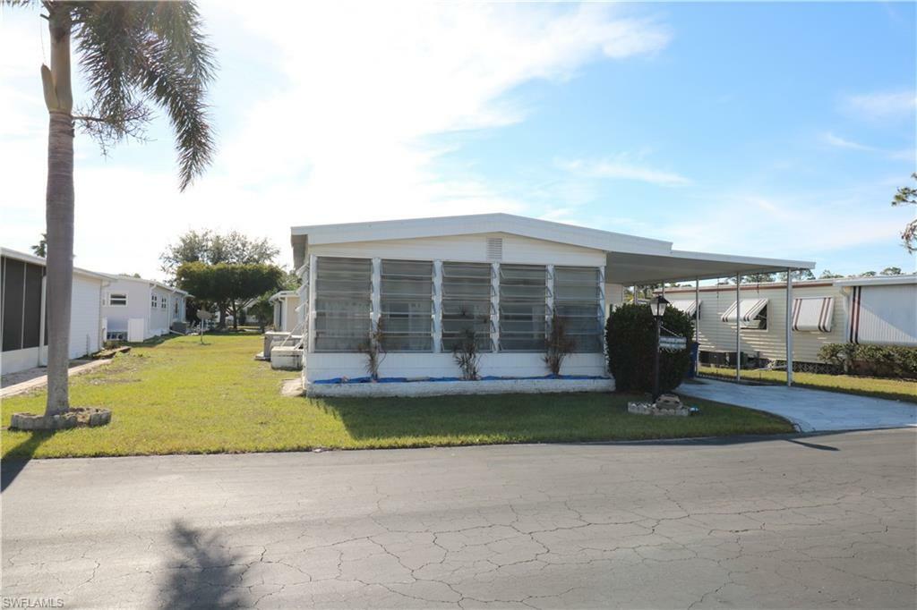 Property Photo:  68 Sturbridge Ln  FL 33908 