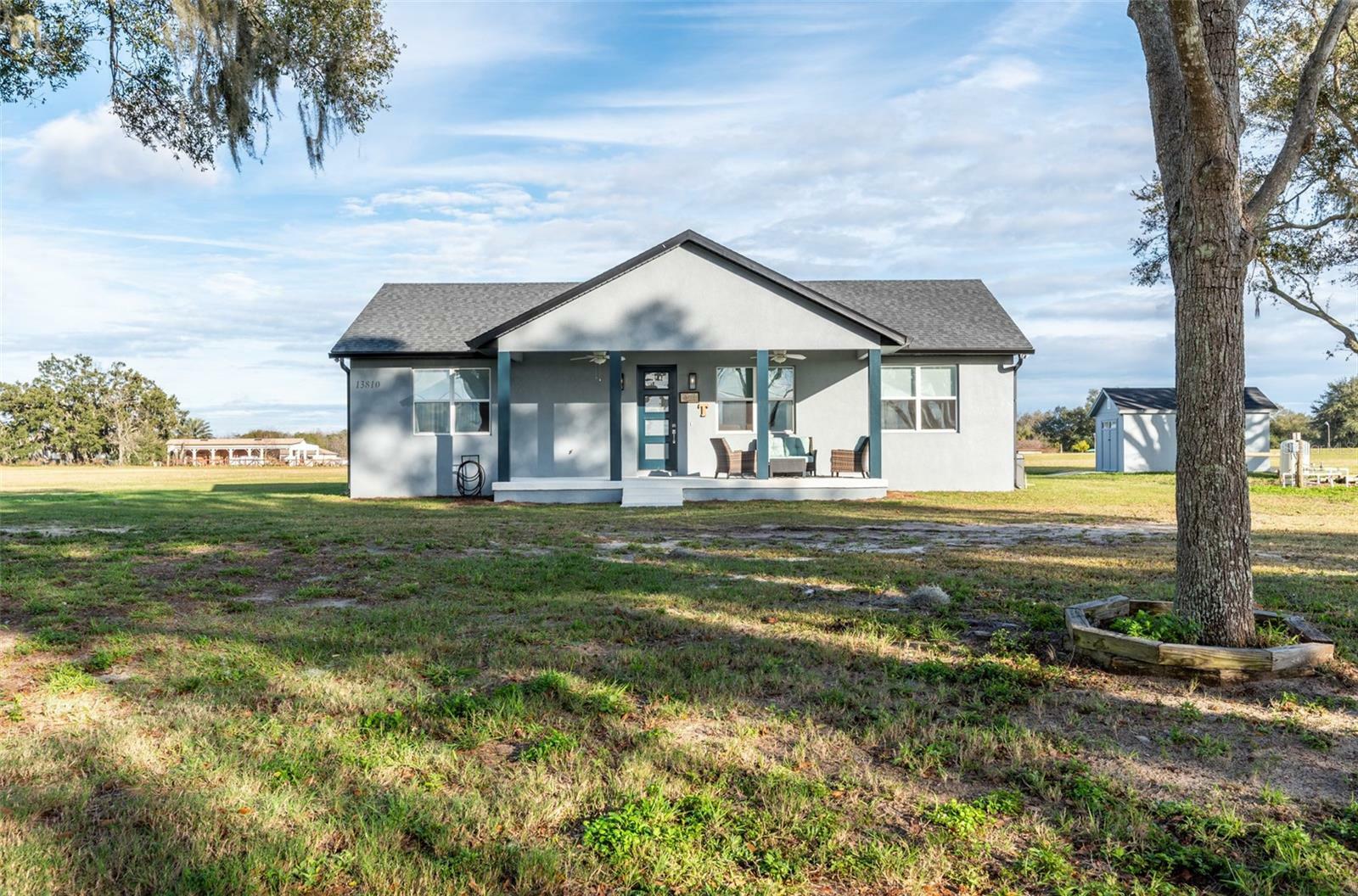 Property Photo:  13810 Rester Road  FL 34736 