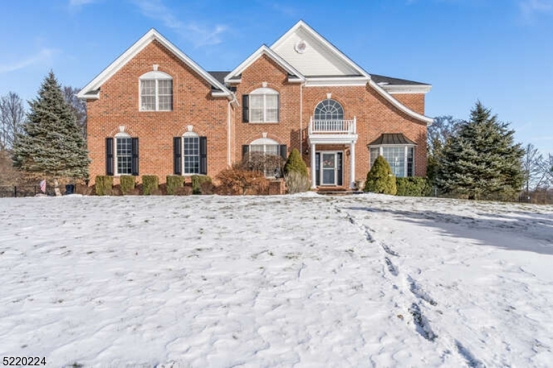 Property Photo: 49 Balmoral Dr NJ 08867