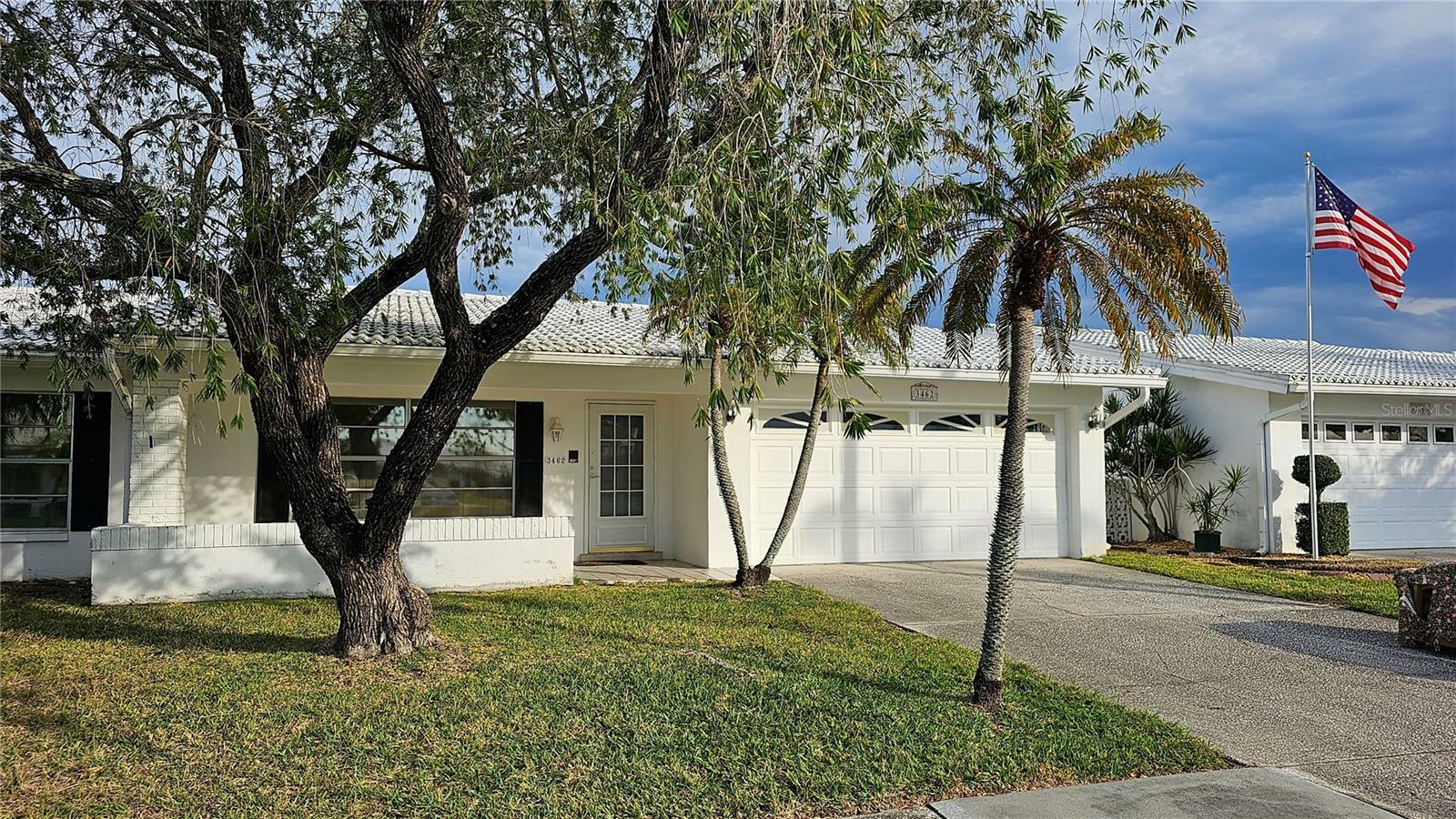 Property Photo:  3462 Mainlands Boulevard S 6  FL 33782 