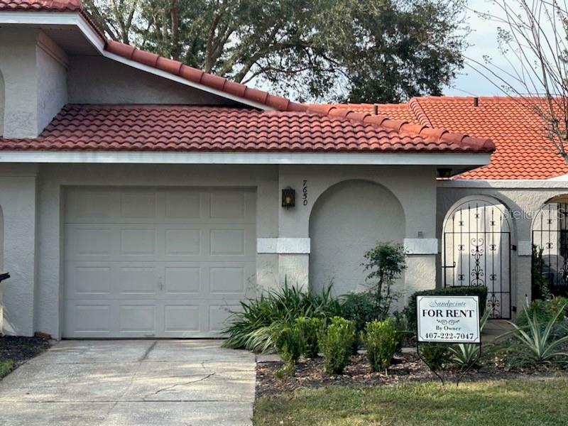 Property Photo:  7650 Chapelhill Drive  FL 32819 