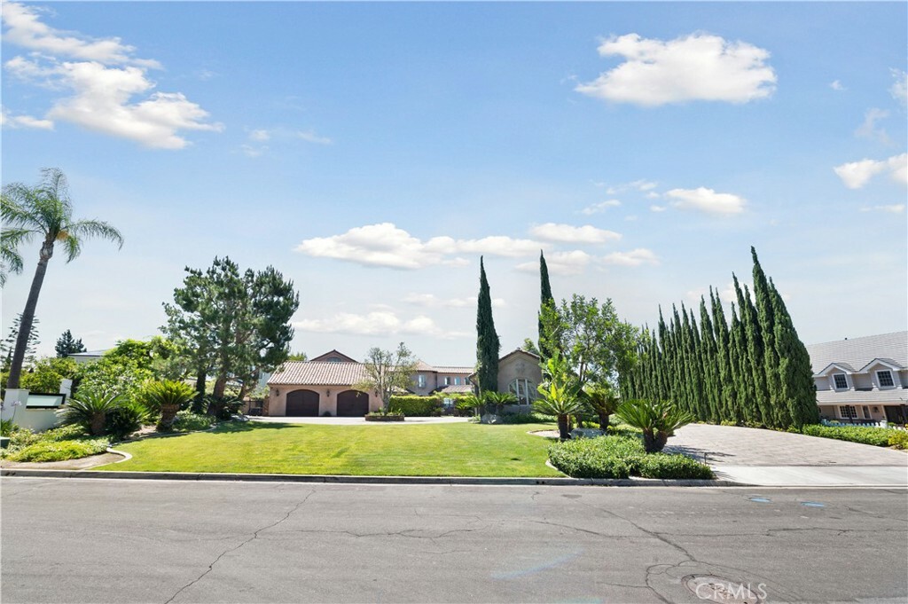 Property Photo:  4080 Cassia Lane  CA 92886 