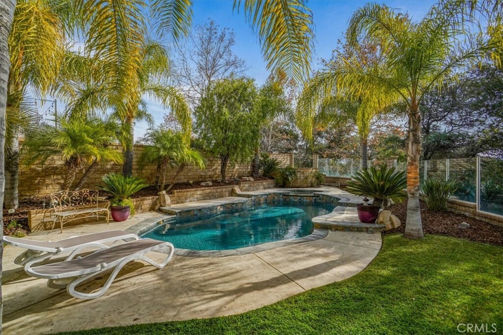 Property Photo:  23950 Rancho Court  CA 91354 