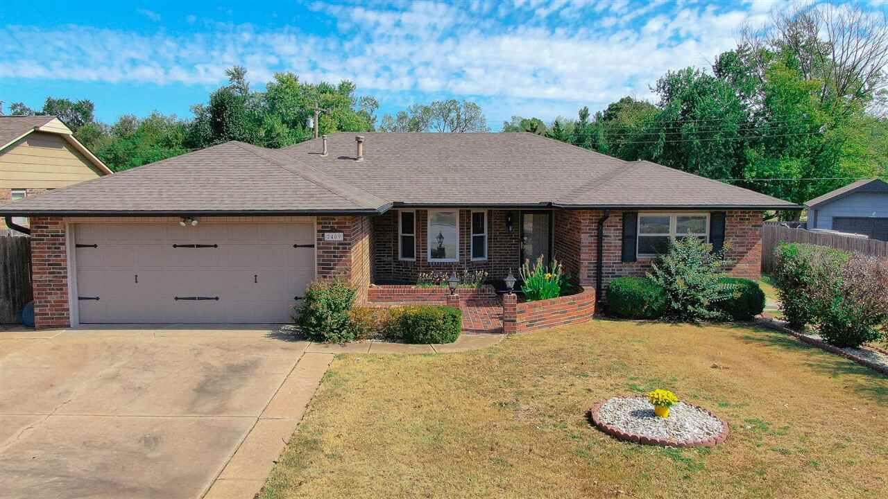 Property Photo:  2409 Ames Ave  OK 74604 