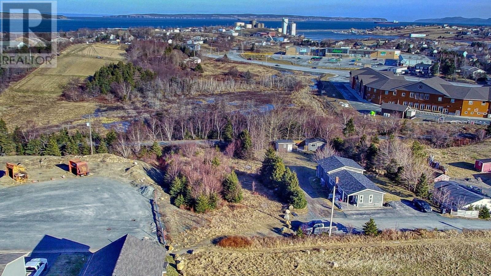 20 Braeside Lane  Conception Bay South NL A1X 6H9 photo