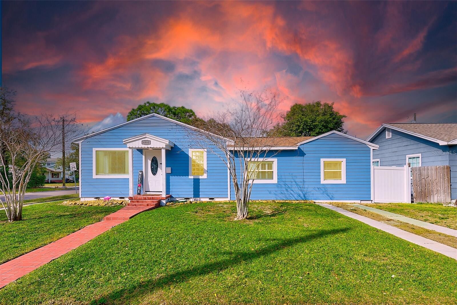 Property Photo: 4800 Dr Martin Luther King Jr Street N FL 33703