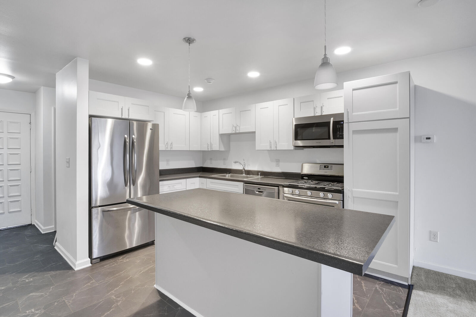 Property Photo:  4050 W Rivers Edge Cir 16  WI 53209 