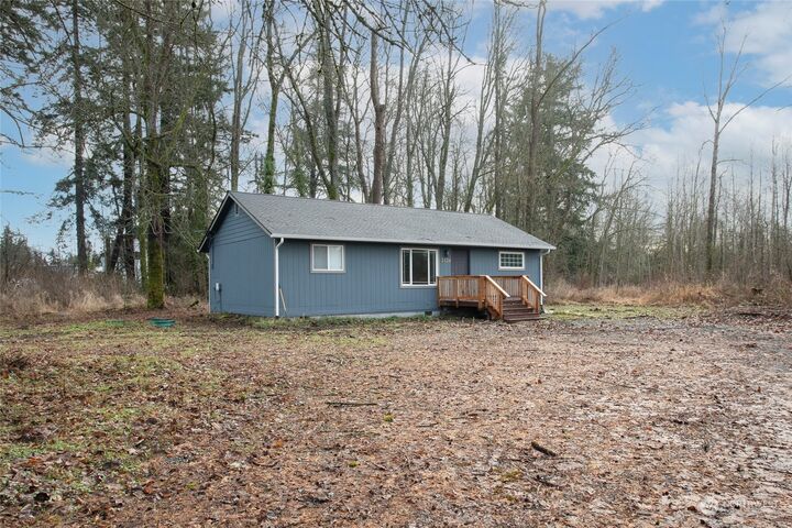 Property Photo: 3124 84th Street E WA 98446