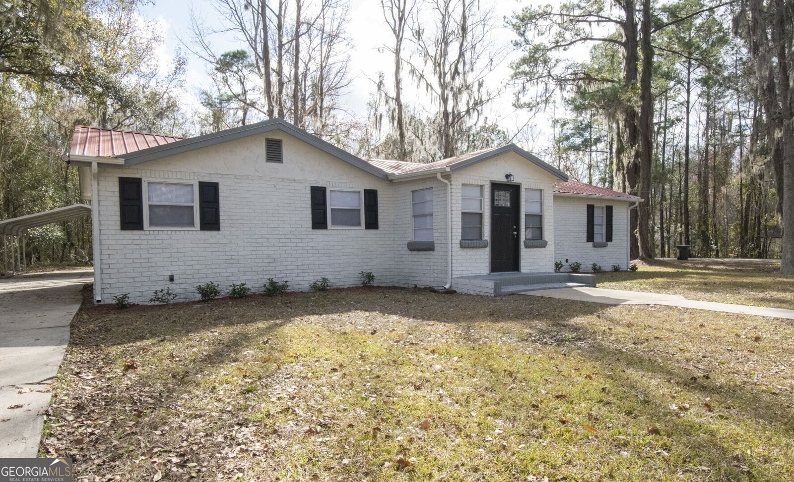 Property Photo: 240 W Dills Avenue GA 31548