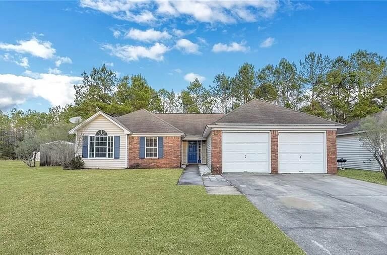 Property Photo: 133 Blue Lake Boulevard GA 31322