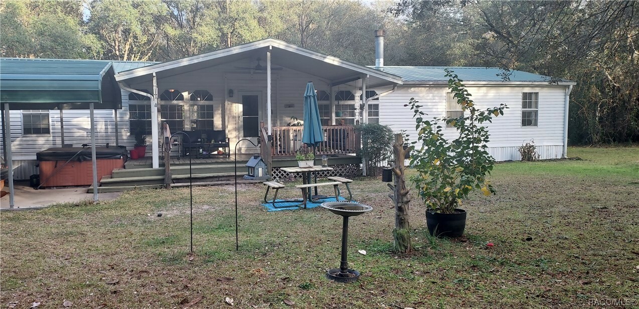 Property Photo:  898 E La Salle Street  FL 34442 