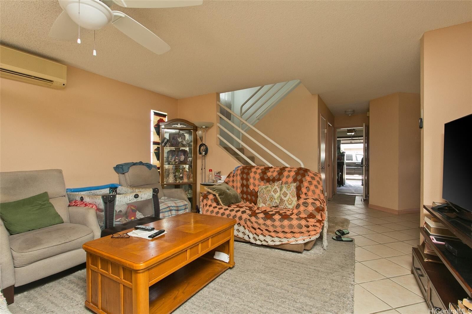 Property Photo: 91-101 Nohoihoewa Way HI 96706
