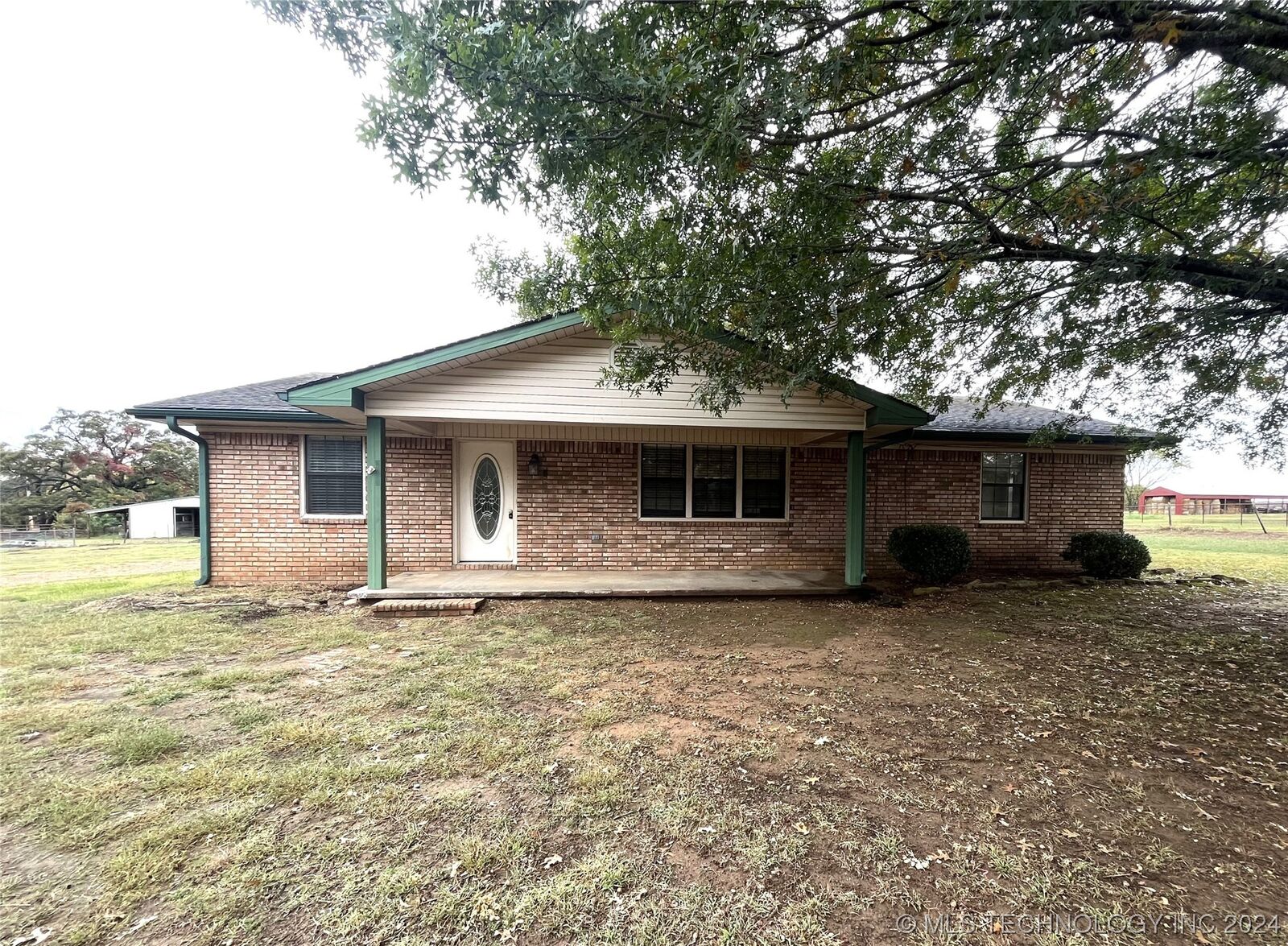 Property Photo:  102510 S 4640 Road  OK 74955 